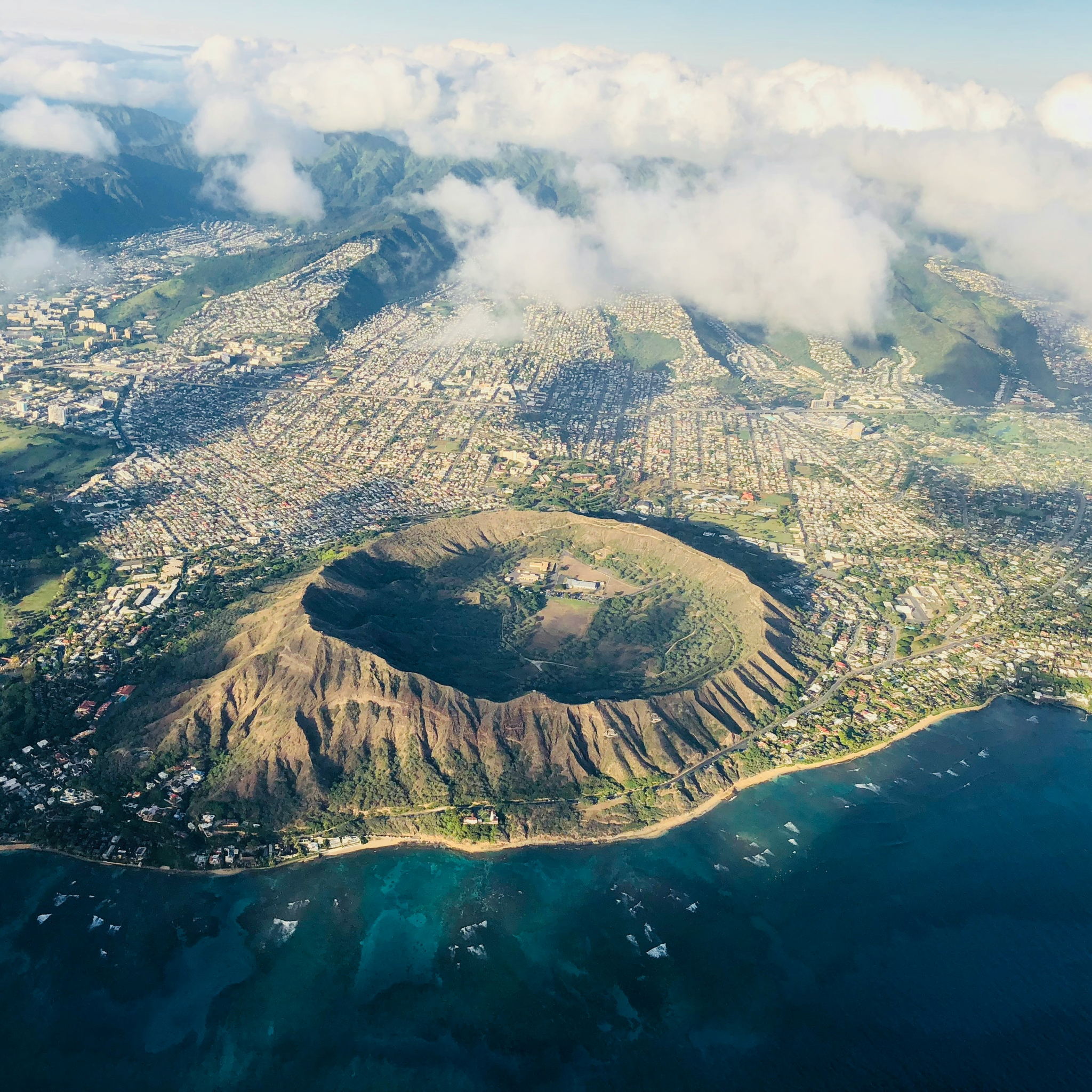 Stacklist Hawaii cover